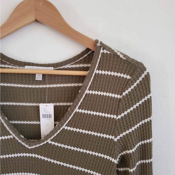 Anthro Eri + Ali Tallie Waffle Knit Peplum Hem Top - Picture 5 of 9